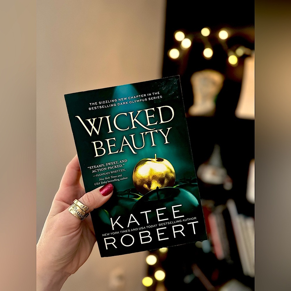 Wicked Beauty by: Katee Robert